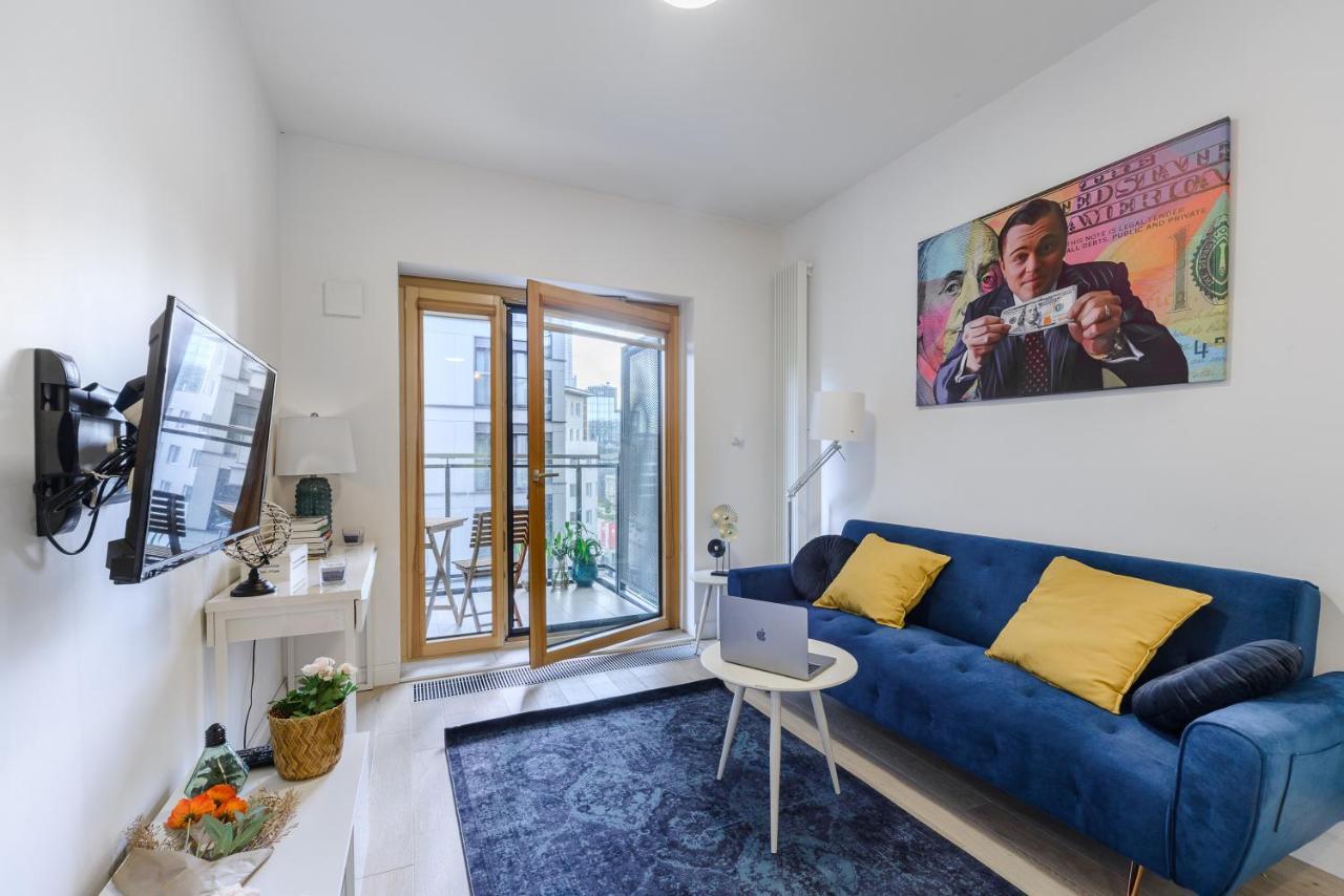 Lumina Luxury Apartments In Mennica Residence Варшава Экстерьер фото